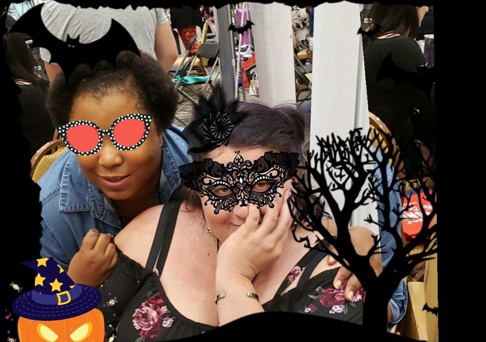 Authors Autumn Sand and Shiloh Walker at Shameless Book Con